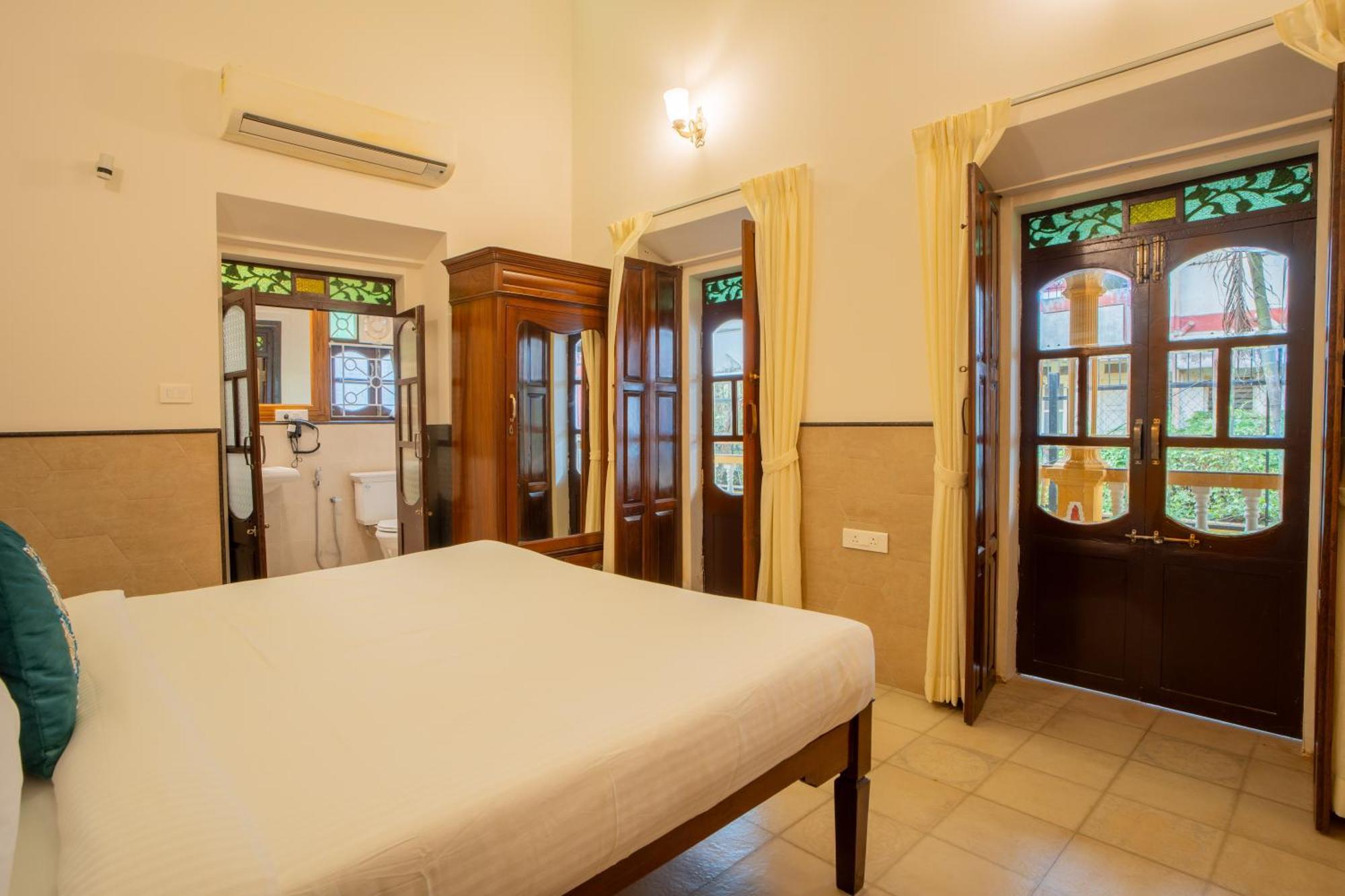 Alaya Casa Do Mar - Heritage Portuguese 4 Bhk Near Calangute
