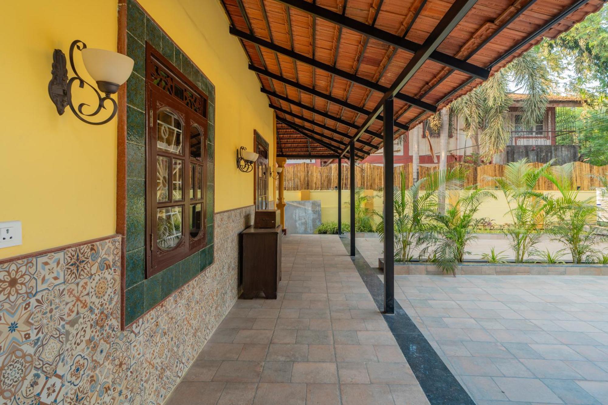 Villa Alaya Casa Do Mar - Heritage Portuguese 4 Bhk Near Calangute