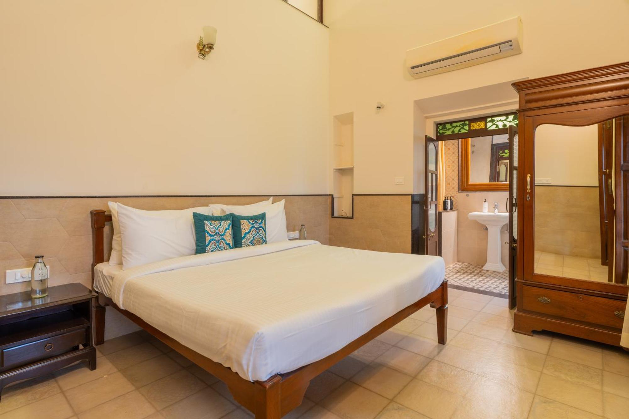 Villa Alaya Casa Do Mar - Heritage Portuguese 4 Bhk Near