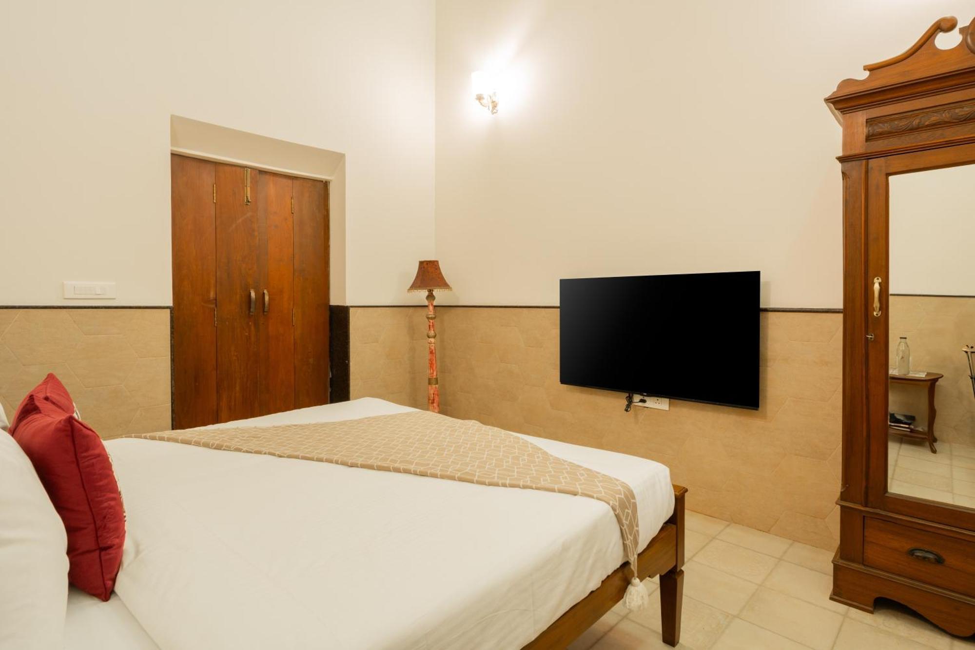 Alaya Casa Do Mar - Heritage Portuguese 4 Bhk Near * Calangute